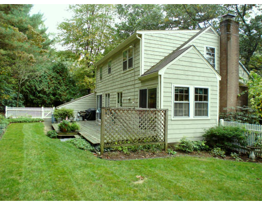 55 Moore Road Wayland, MA 01778 - Photo 2 of 13