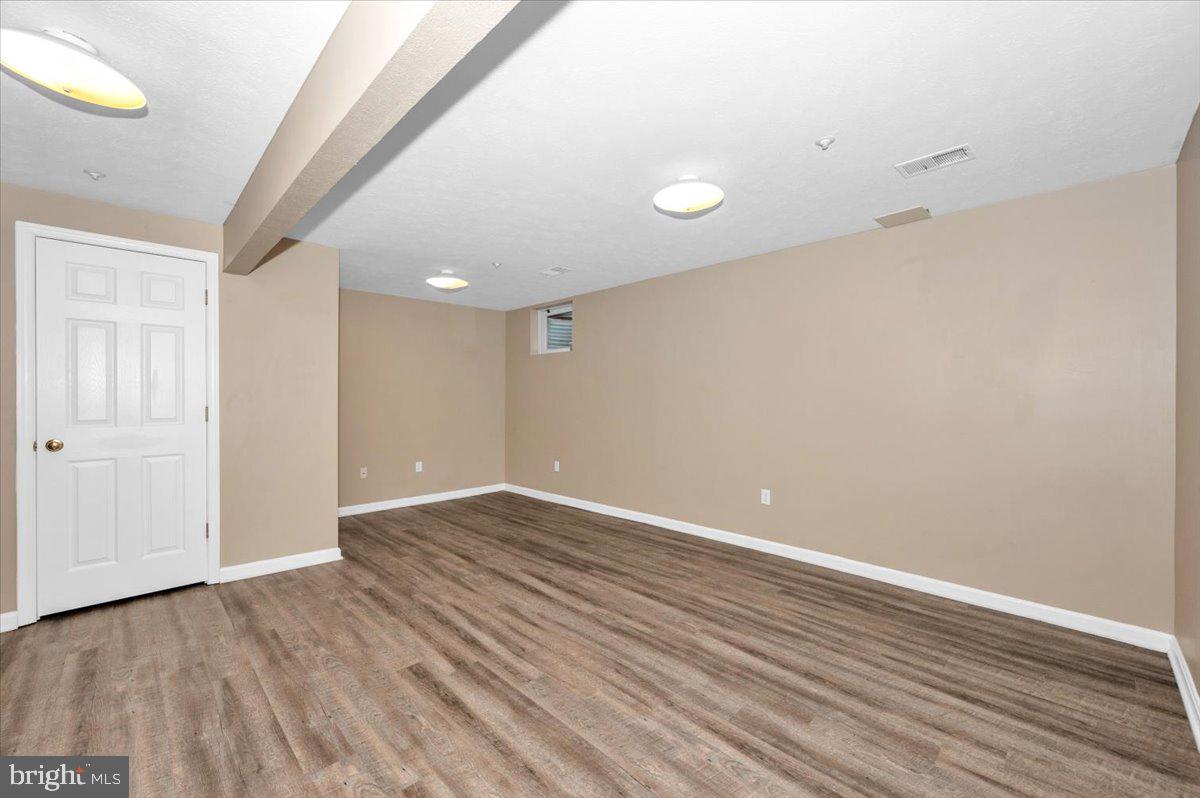 1184 Heathfield Road Sykesville, MD 21784 - Photo 32 of 56