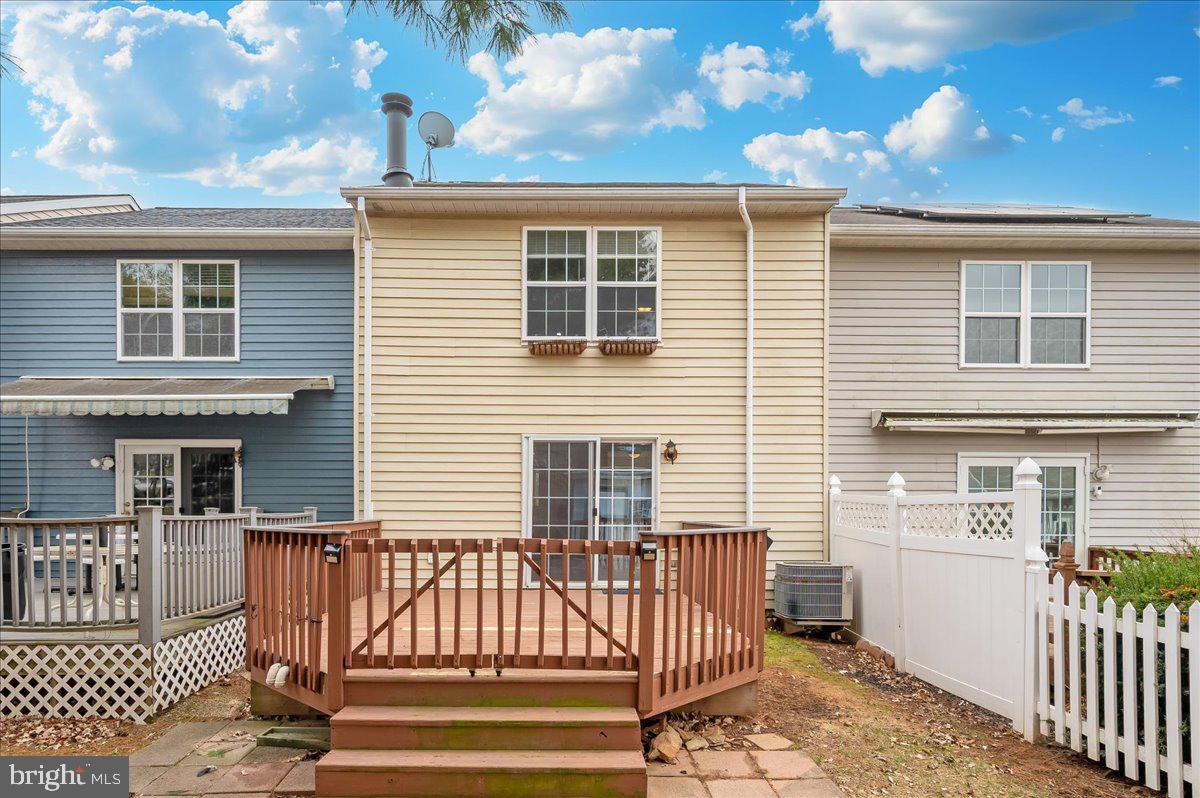 1184 Heathfield Road Sykesville, MD 21784 - Photo 37 of 56