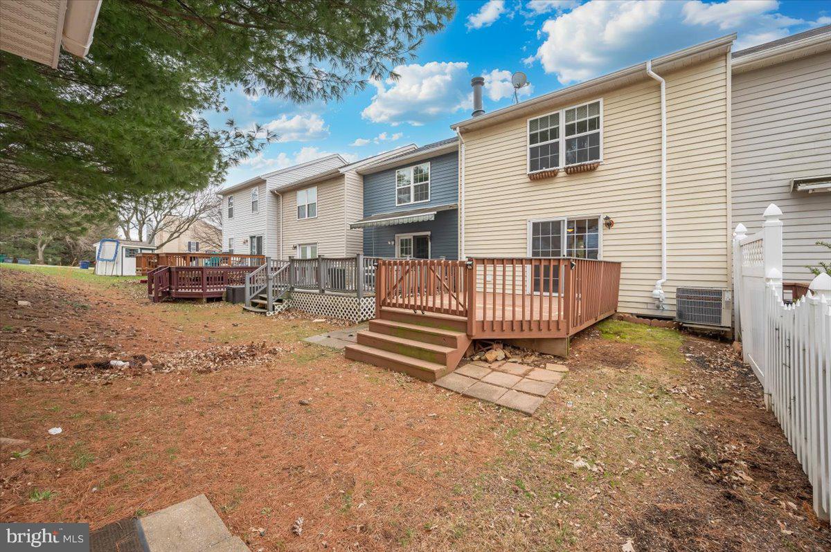 1184 Heathfield Road Sykesville, MD 21784 - Photo 44 of 56