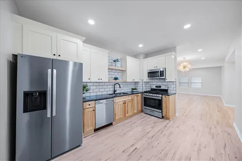 $190,000 | 802 North 17th Street, Kansas City, KS 66102