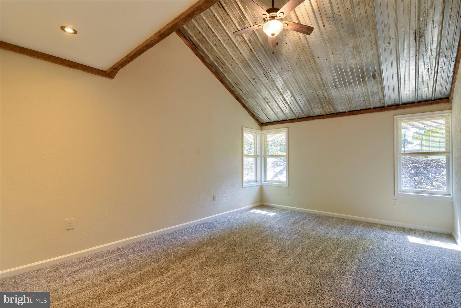 92 Sweet Arrow Lake Road Pine Grove, PA 17963 - Photo 23 of 42