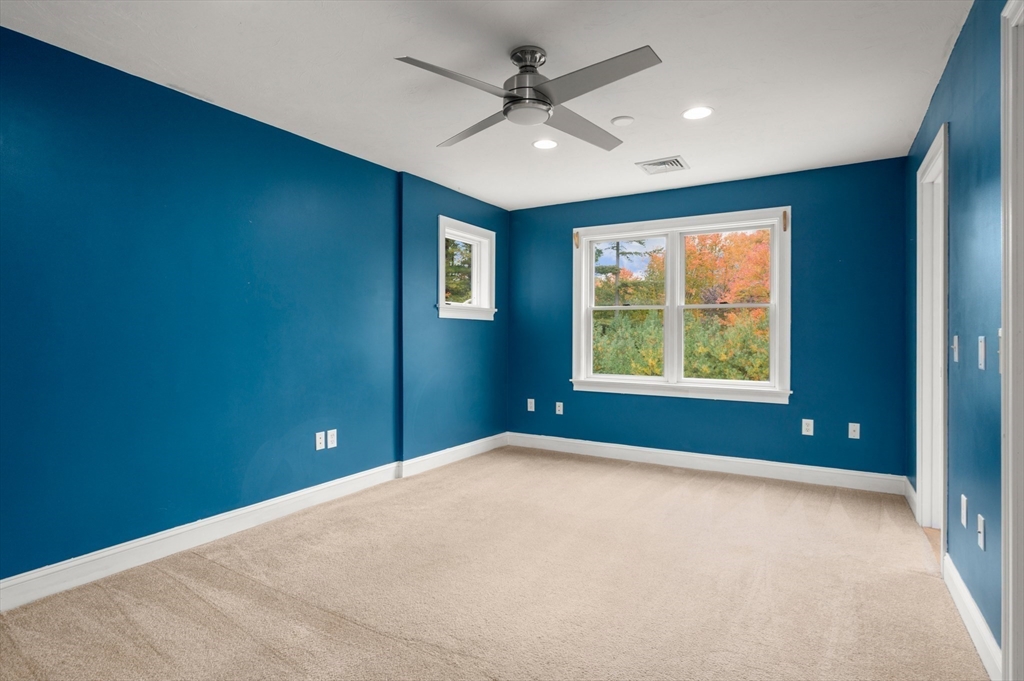 4 Clover Road North Reading, MA 01864 - Photo 23 of 35 Gallery Image 23