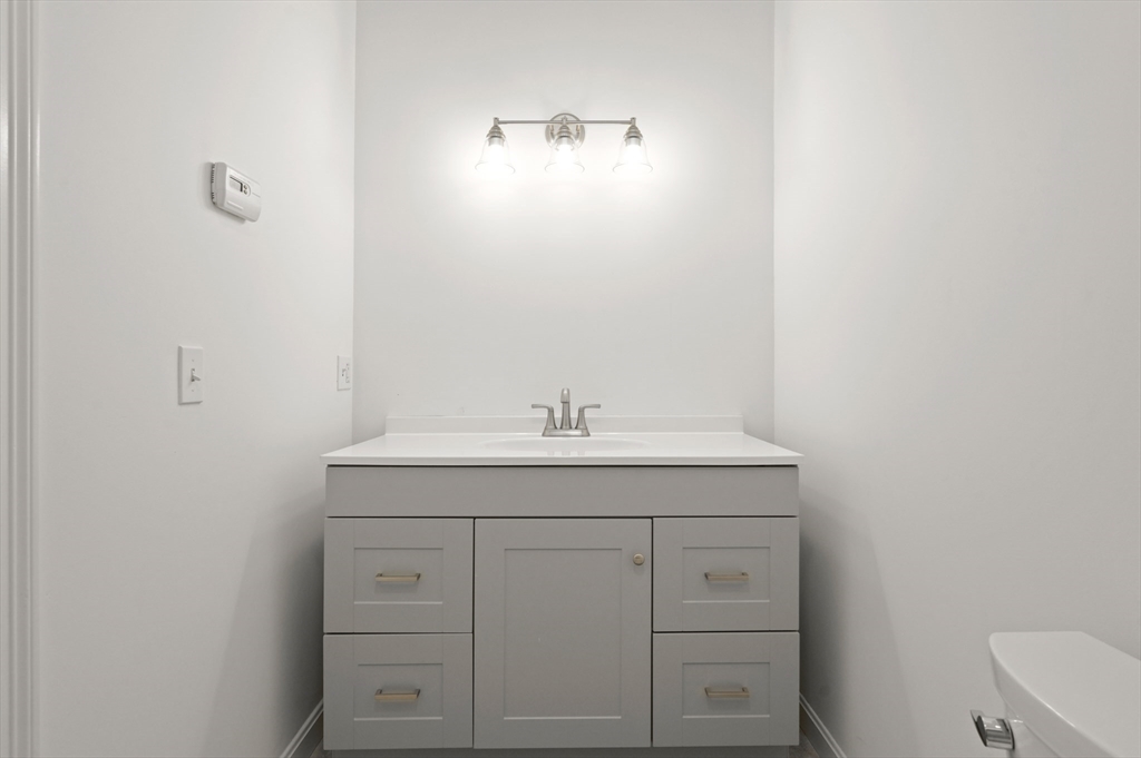 4 Clover Road North Reading, MA 01864 - Photo 33 of 35 Gallery Image 33