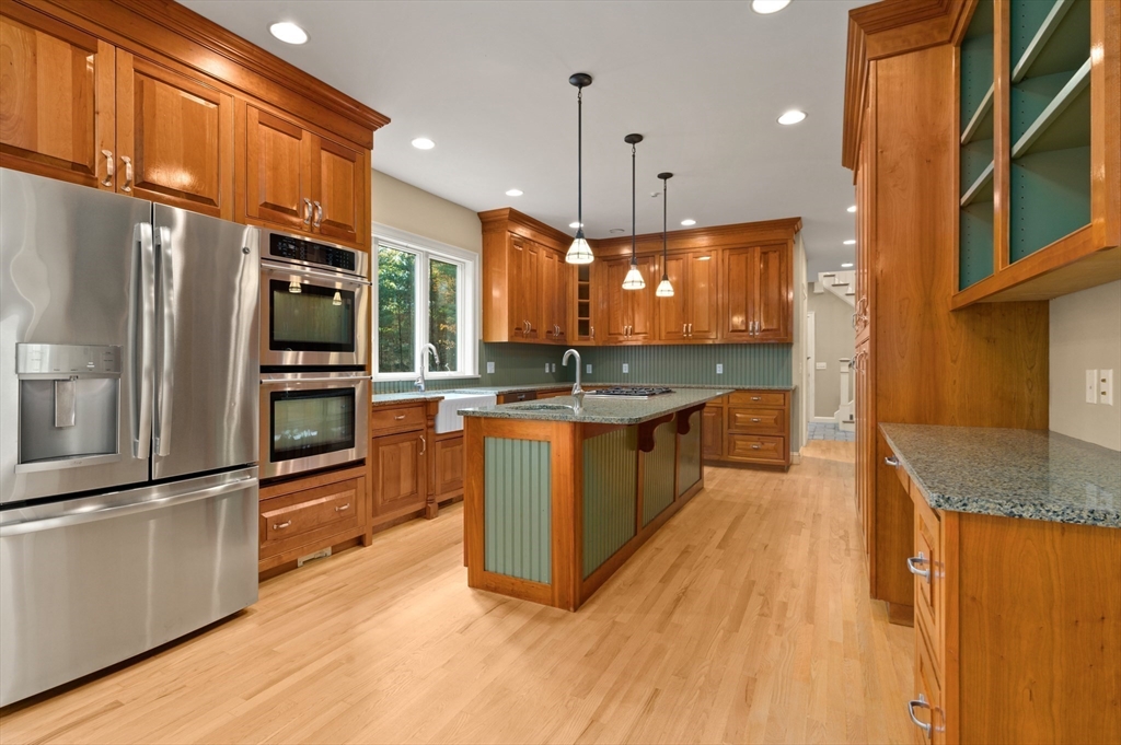 4 Clover Road North Reading, MA 01864 - Photo 10 of 35 Gallery Image 10