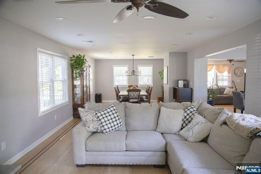 22 Warren Road Fair Lawn, NJ 07410 - Photo 13 of 45