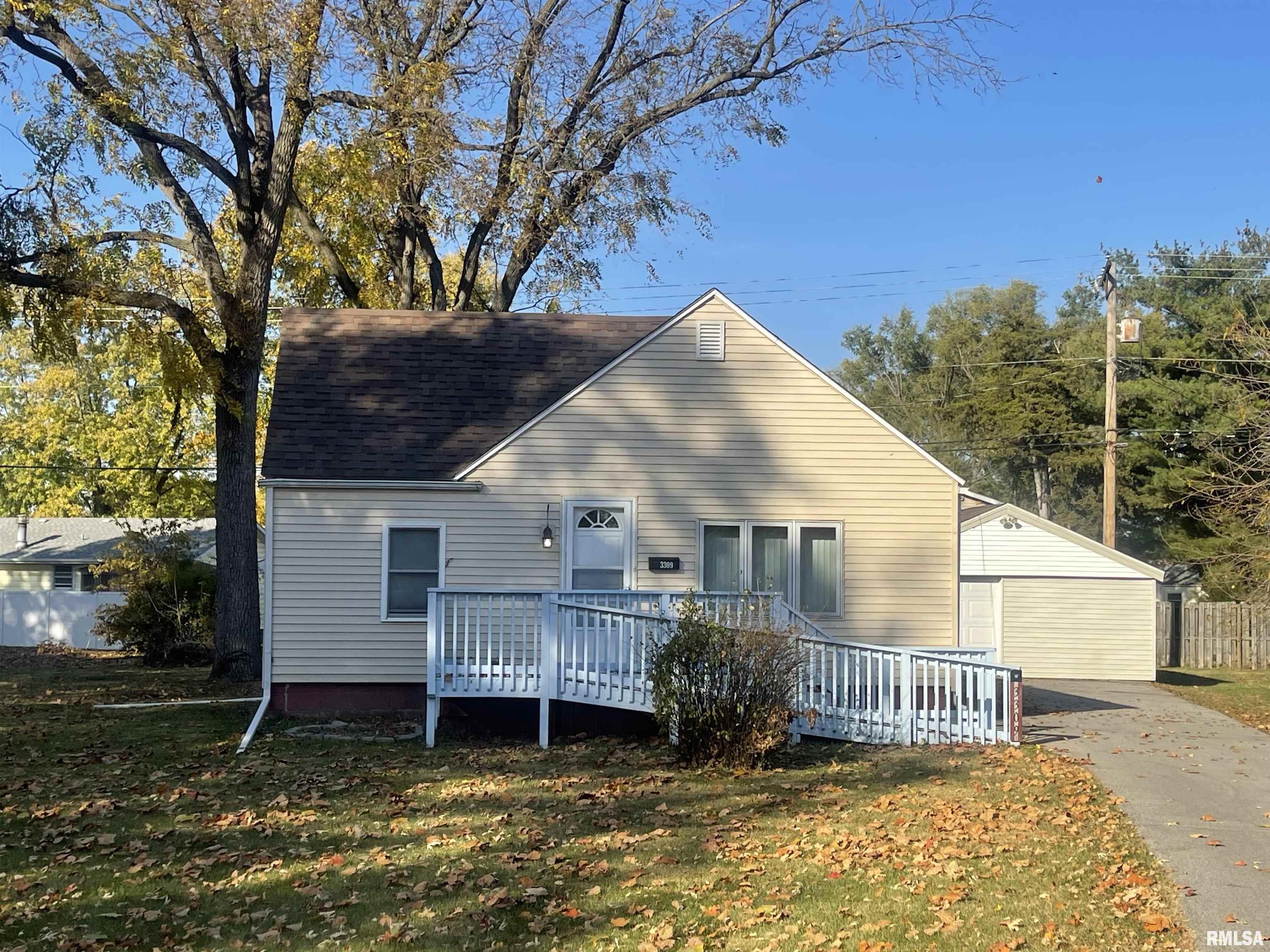 3309 Rita Avenue Springfield, IL 62703 - Photo 1 of 15