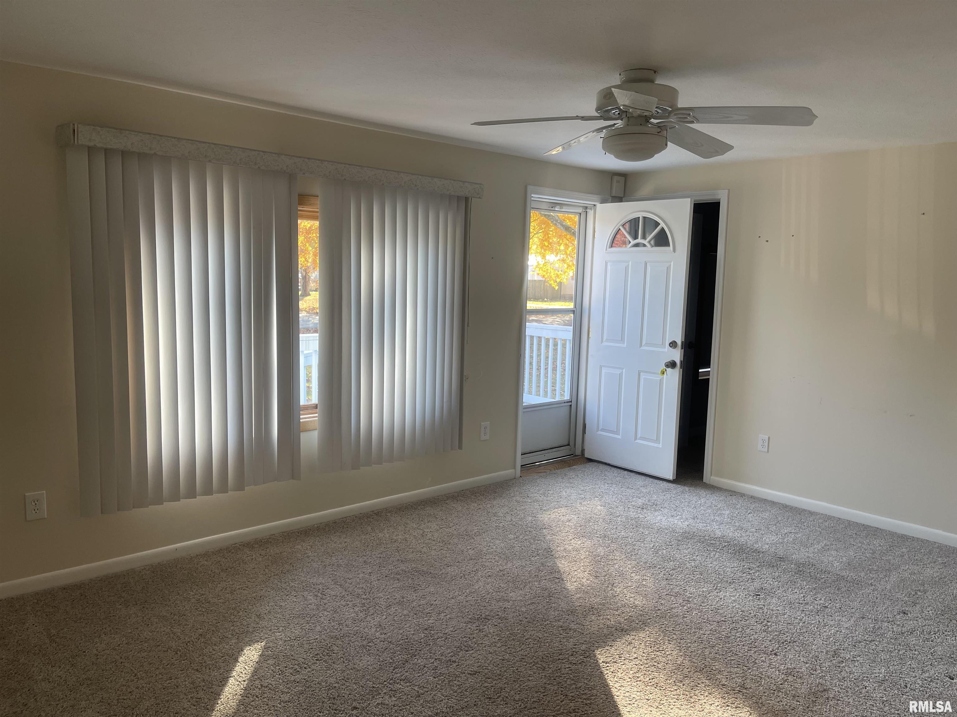 3309 Rita Avenue Springfield, IL 62703 - Photo 4 of 15