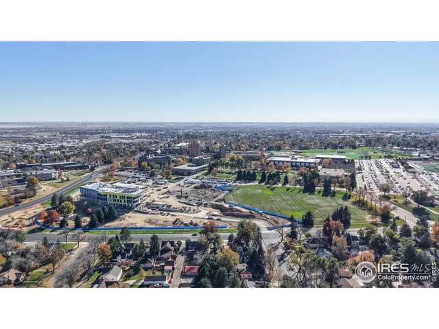 a black and white photo of a house