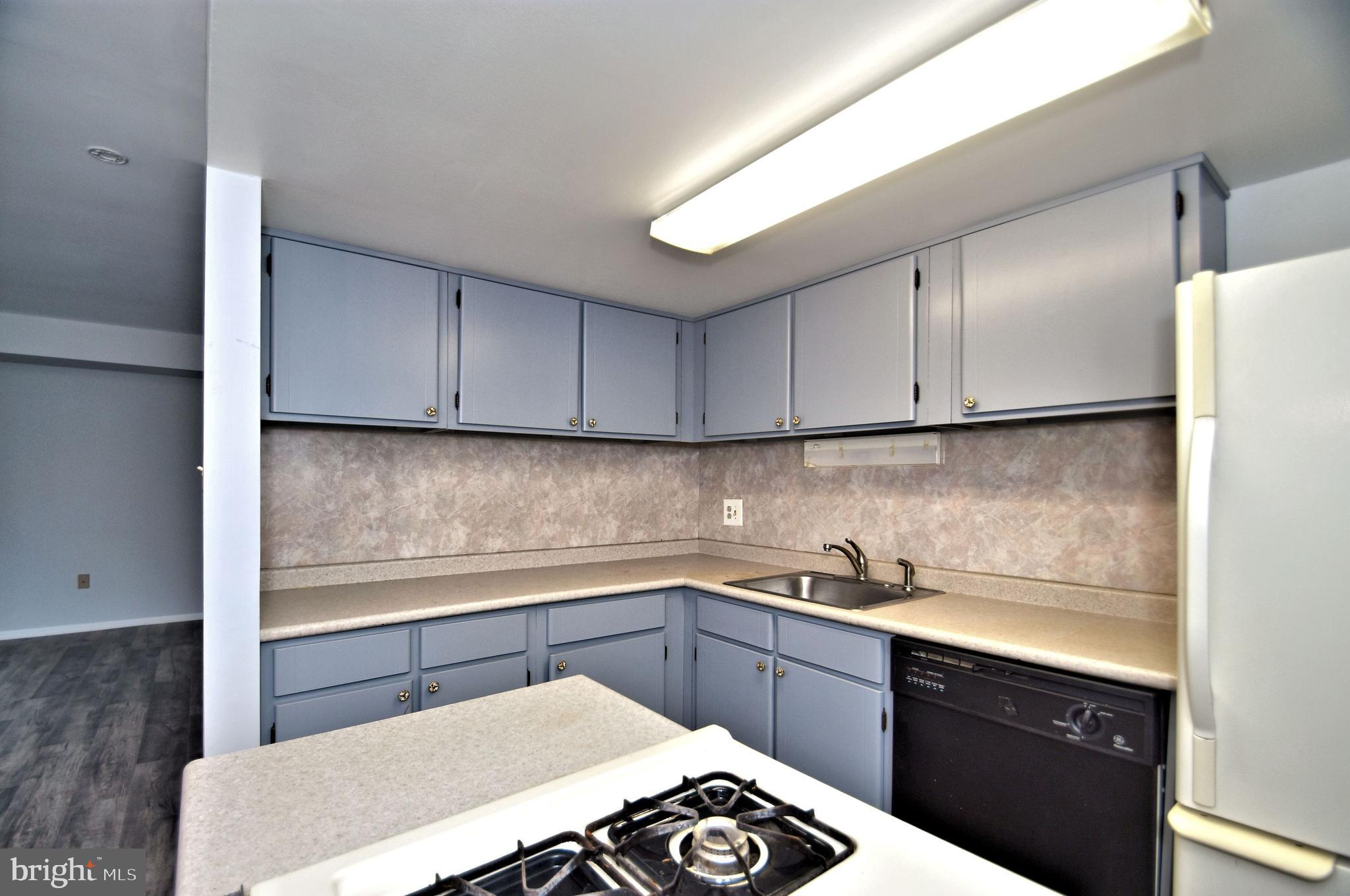 7302 Cresheim Road, Unit D2 Philadelphia, PA 19119 - Photo 14 of 45