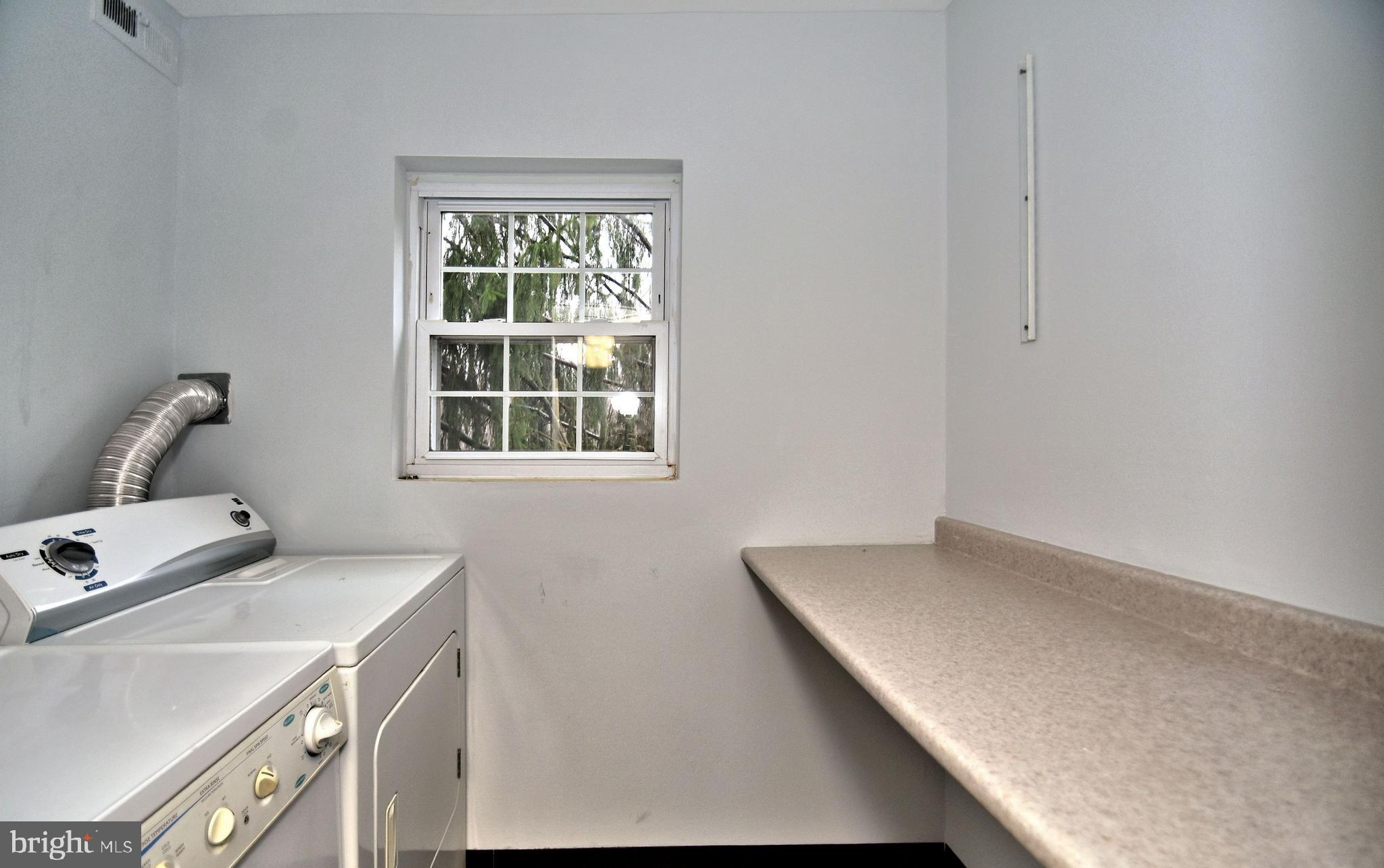 7302 Cresheim Road, Unit D2 Philadelphia, PA 19119 - Photo 22 of 45