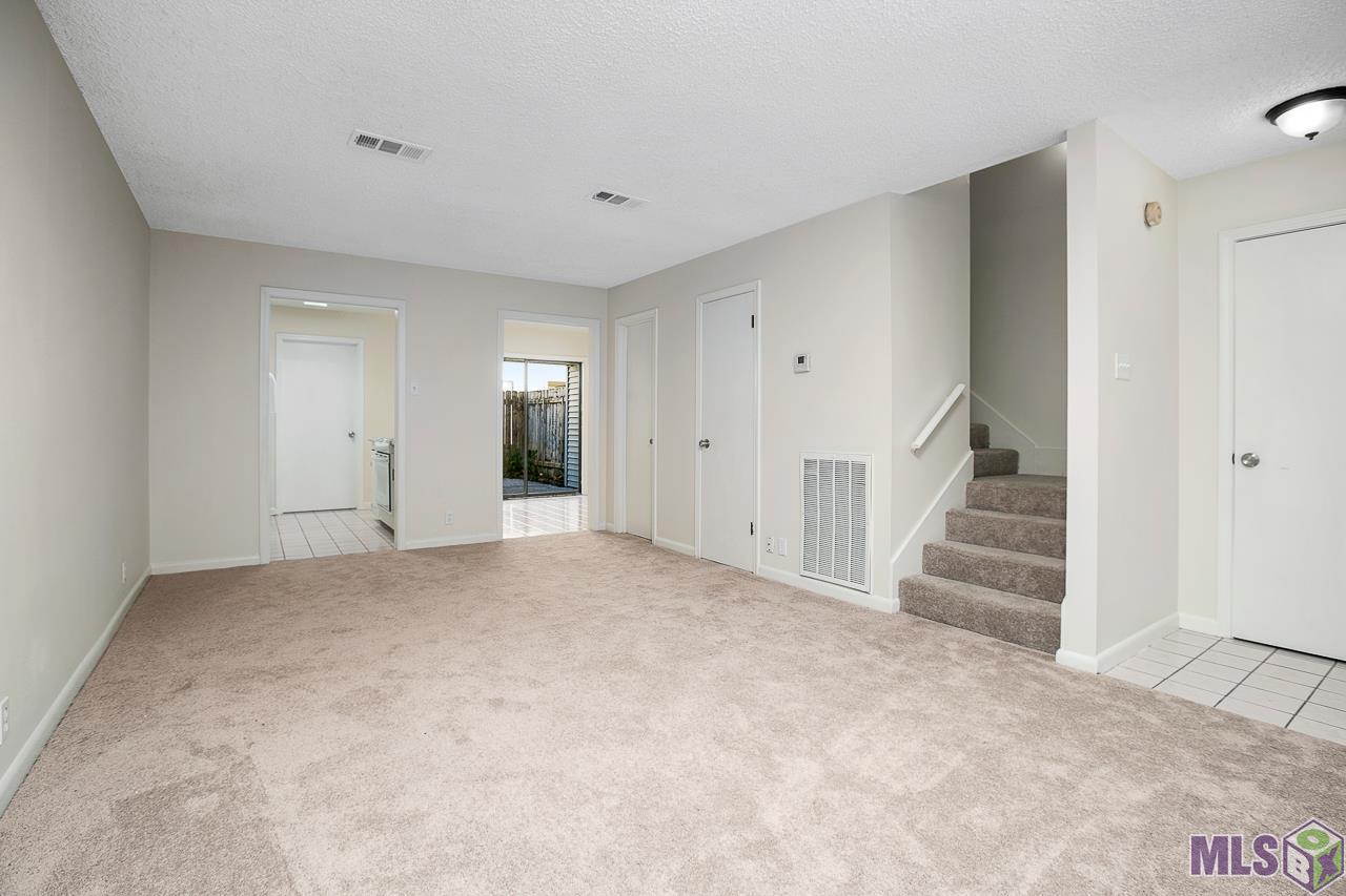 5284 Stumberg Lane, Unit C Baton Rouge, LA 70816 - Photo 5 of 19