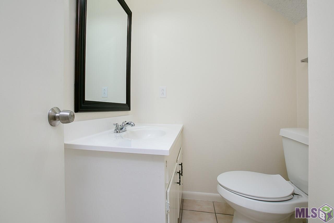 5284 Stumberg Lane, Unit C Baton Rouge, LA 70816 - Photo 10 of 19