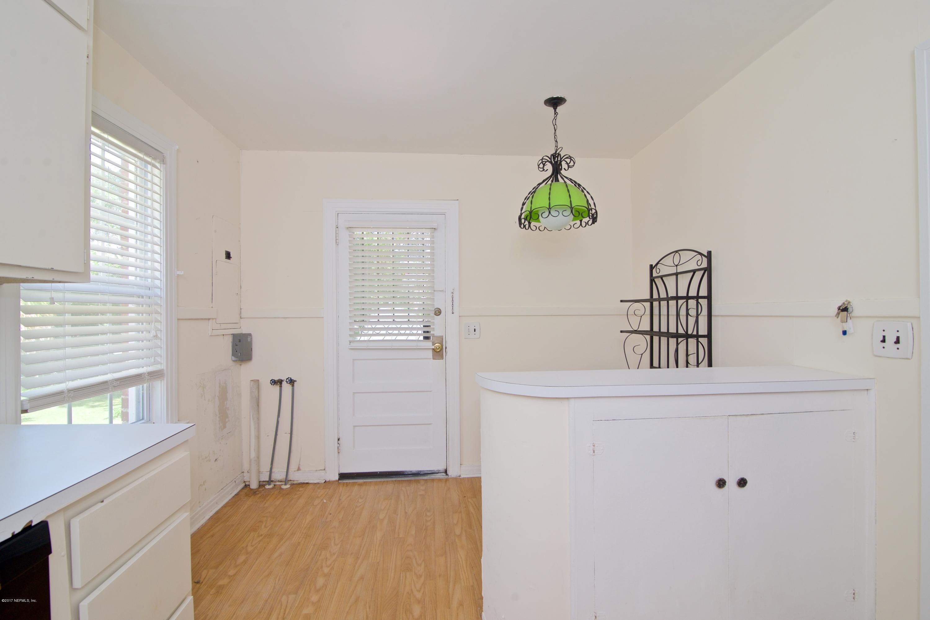 3877 Gadsden Road Jacksonville, FL 32207 - Photo 17 of 24