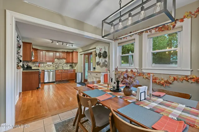 $699,500 | 34 Bradley Place, Stamford, CT 06905