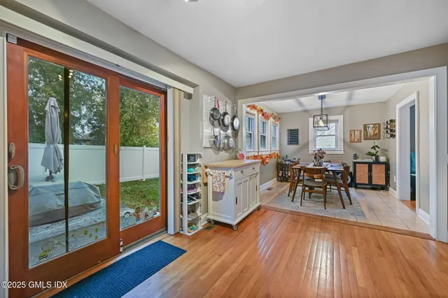 $699,500 | 34 Bradley Place, Stamford, CT 06905