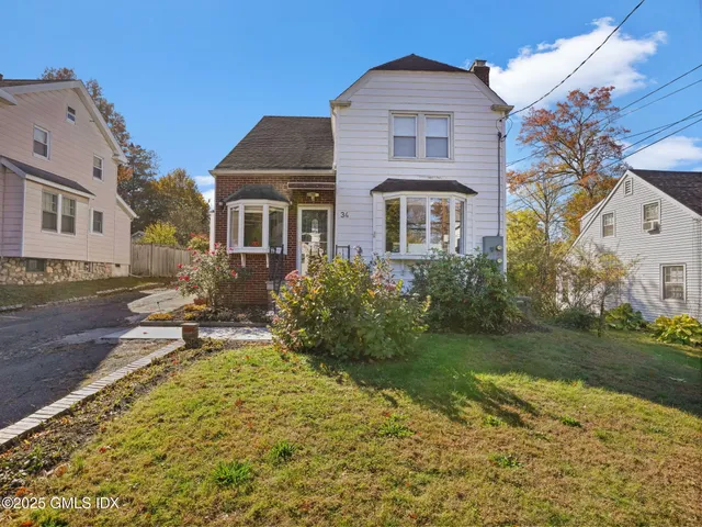 $699,500 | 34 Bradley Place, Stamford, CT 06905