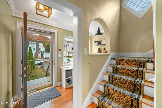 $699,500 | 34 Bradley Place, Stamford, CT 06905