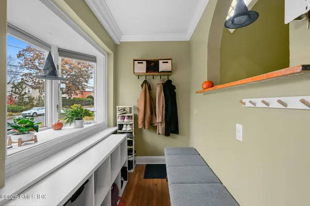 $699,500 | 34 Bradley Place, Stamford, CT 06905