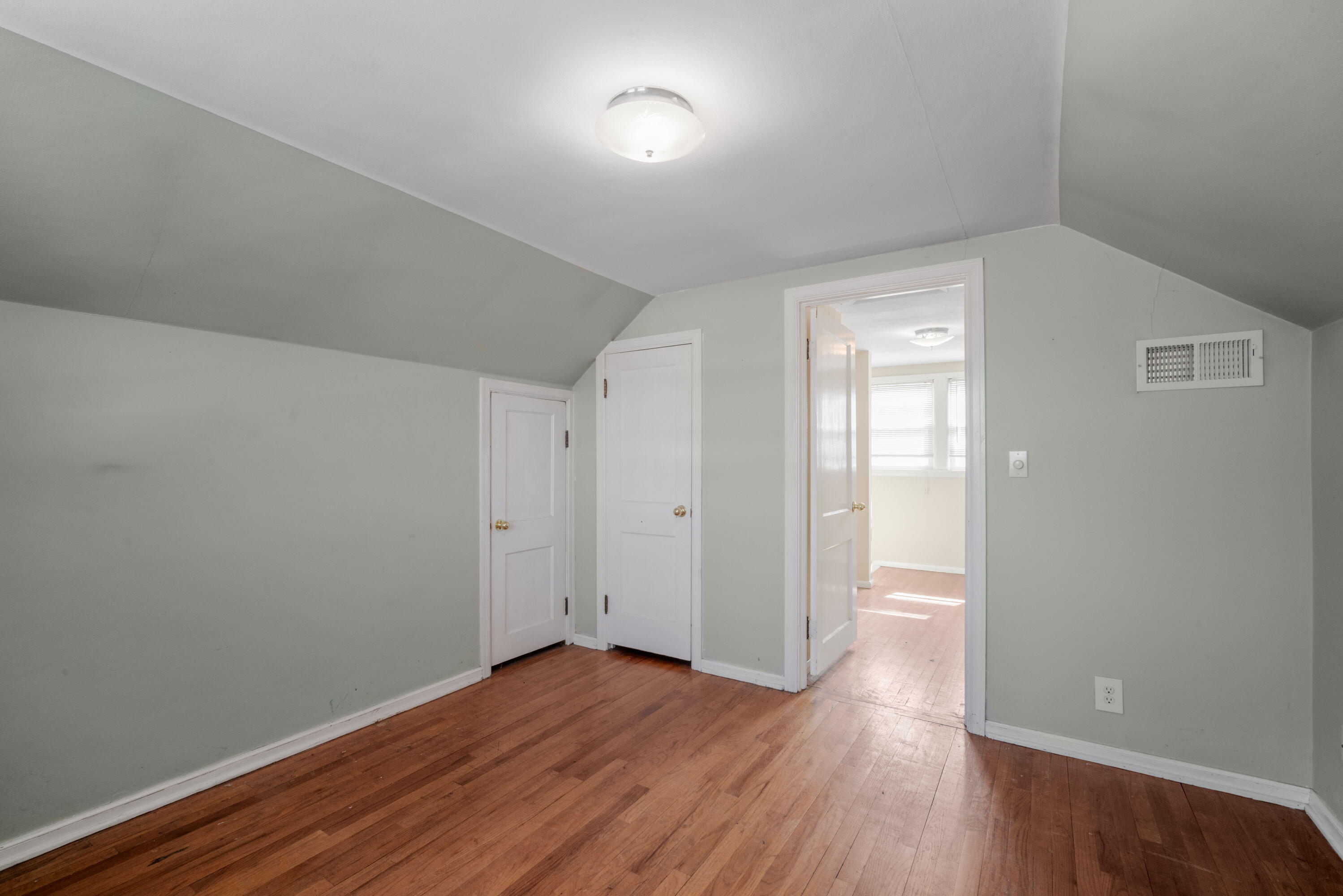 4157 North 71st Street Milwaukee, WI 53216 - Photo 9 of 15 Upper bedroom