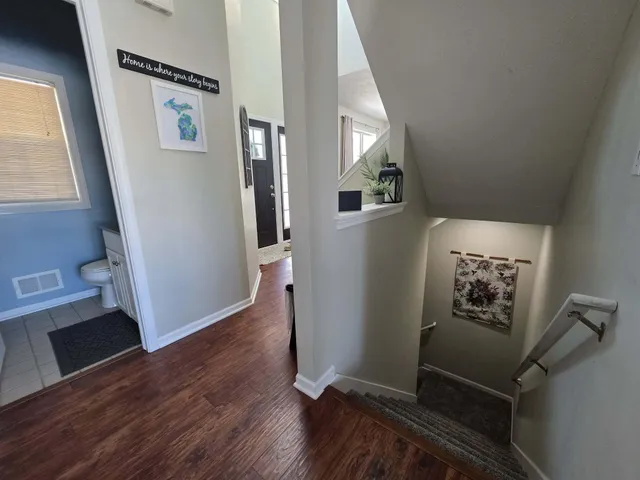 $459,900 | 1464 Hillridge Way, Zeeland, MI 49464