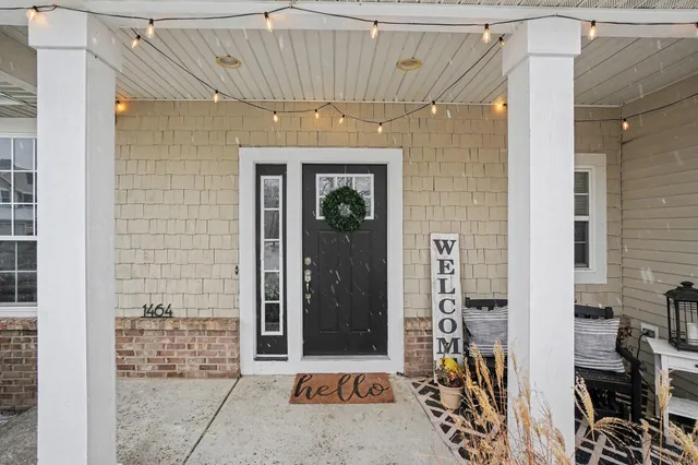 $459,900 | 1464 Hillridge Way, Zeeland, MI 49464