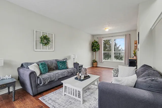 $459,900 | 1464 Hillridge Way, Zeeland, MI 49464