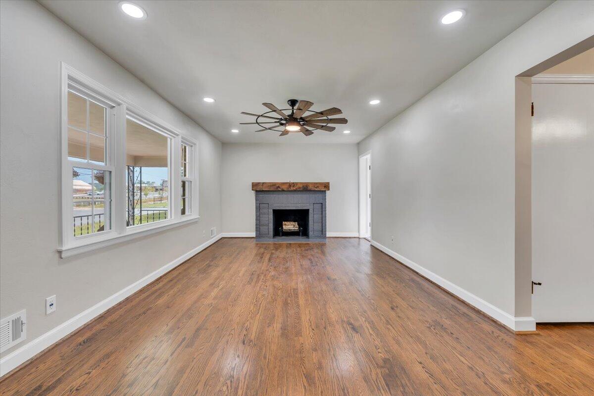3308 Frontier Road Northwest Roanoke, VA 24012 - Photo 5 of 37 06-MIB01271