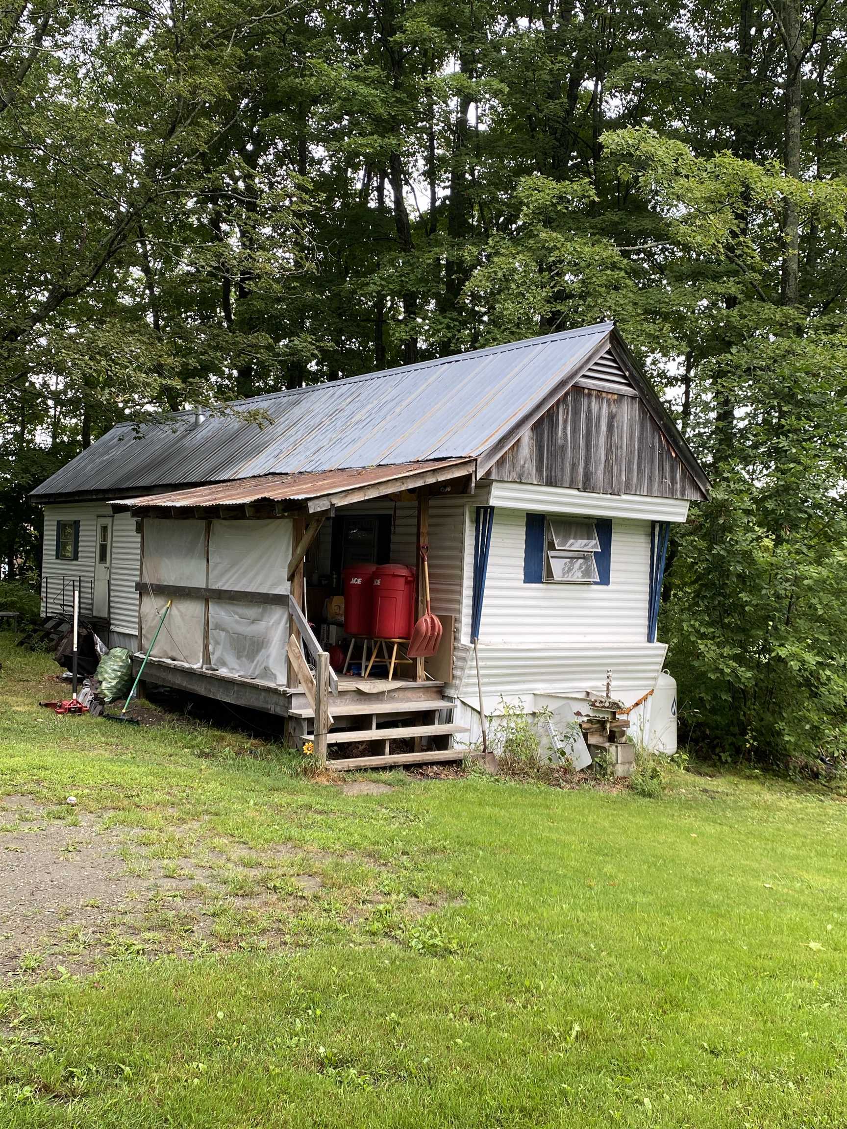 139 Old Hill Road Barnard, VT 05032 - Photo 3 of 6