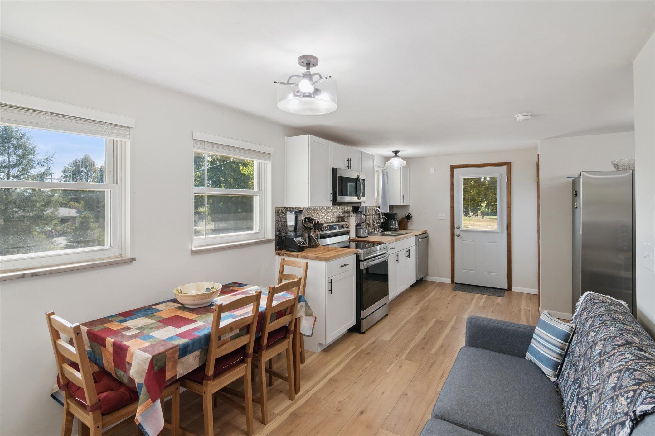 11111 Horning Road Brooklyn, MI 49230 - Photo 11 of 43 16-11111-Horning-Rd-Brooklyn-MI-49230-Wi