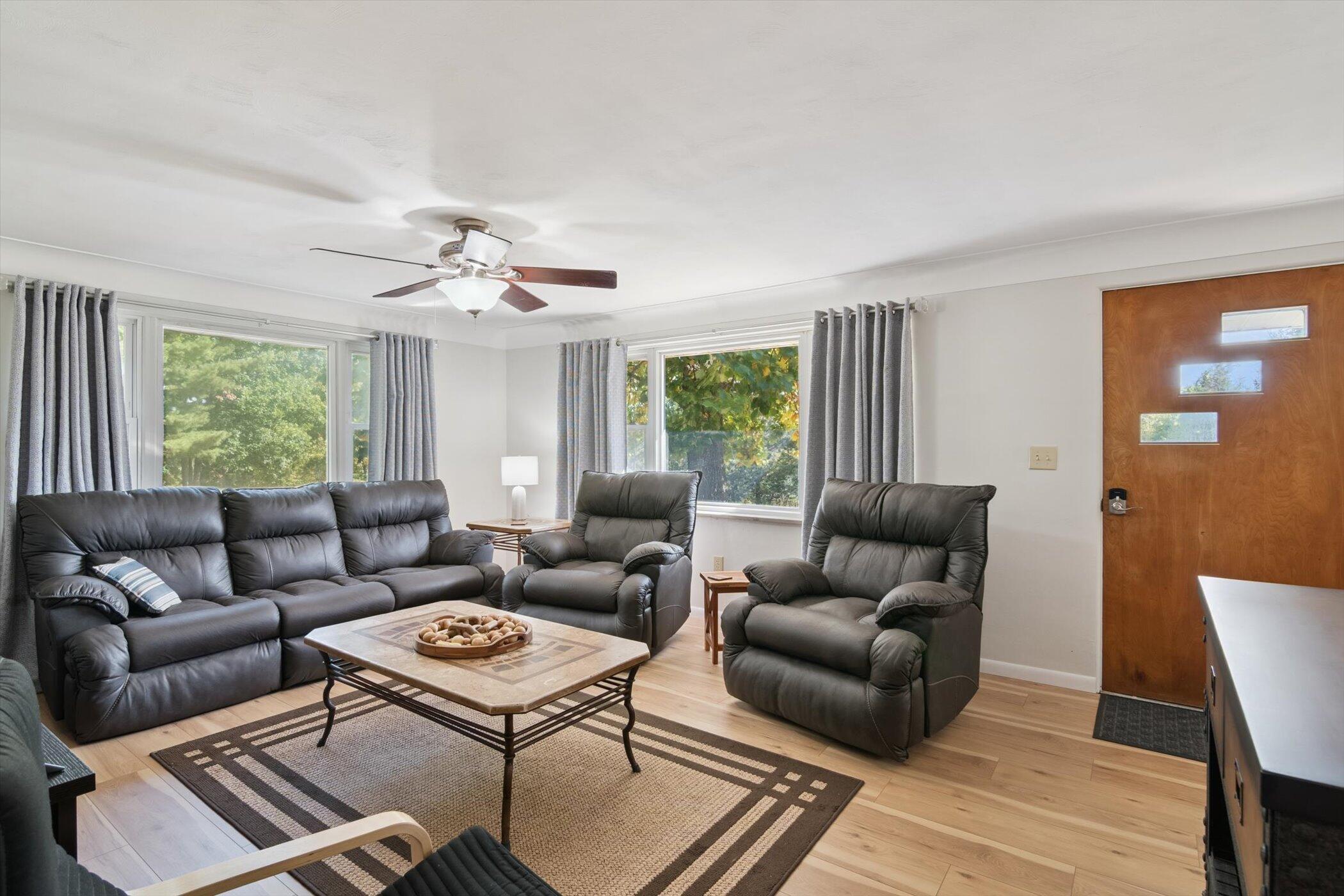 11111 Horning Road Brooklyn, MI 49230 - Photo 4 of 43 09-11111-Horning-Rd-Brooklyn-MI-49230-Wi