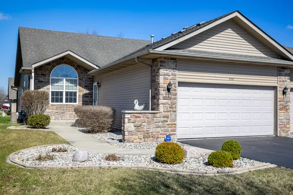 $319,700 | 350 Cochran Drive, Crown Point, IN 46307