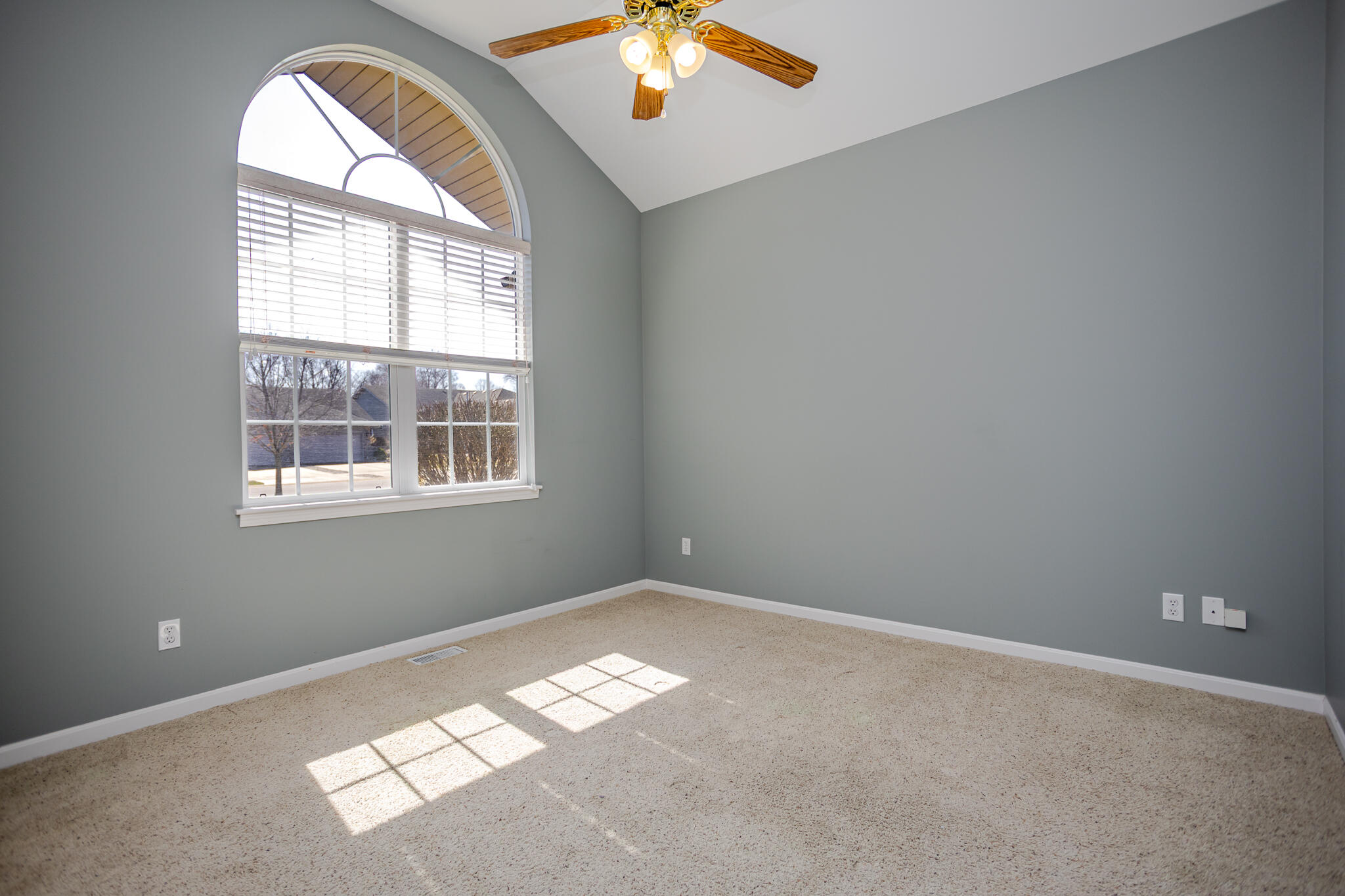 350 Cochran Drive Crown Point, IN 46307 - Photo 28 of 37 an empty room with a window