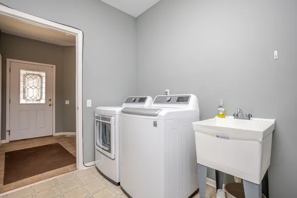 $319,700 | 350 Cochran Drive, Crown Point, IN 46307