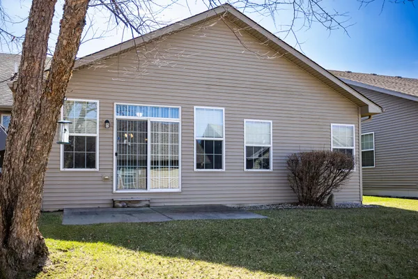 $319,700 | 350 Cochran Drive, Crown Point, IN 46307