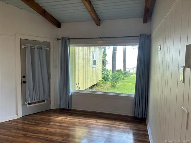 $319,000 | 259 Lucy Drive, Converse, LA 71419