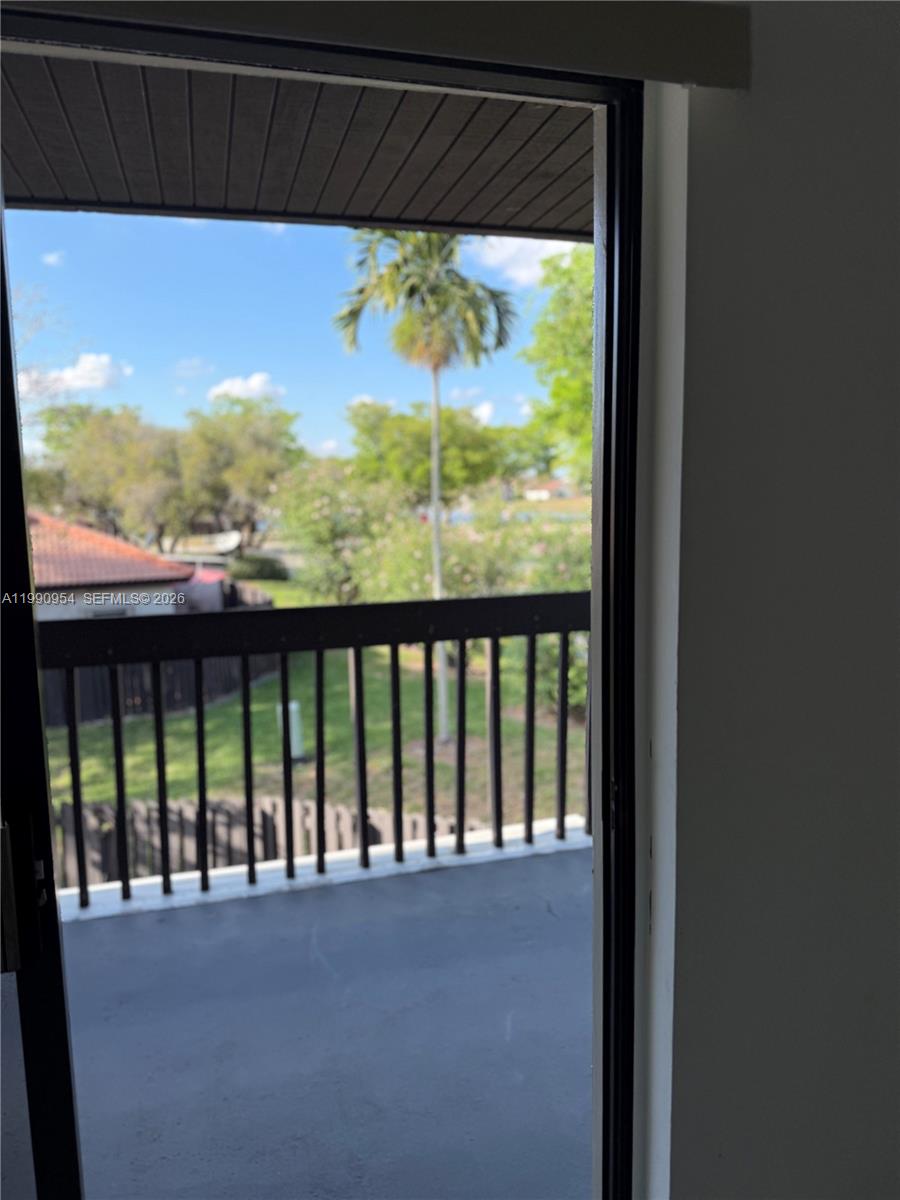 4825 Southwest 149th Court, Unit 18B Miami, FL 33185 - Photo 23 of 36