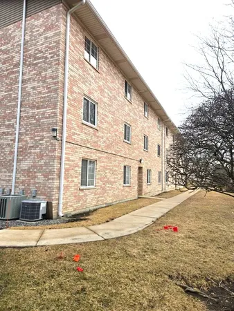 $225,000 | 16032 Crystal Creek Drive, Unit 2B, Orland Park, IL 60462