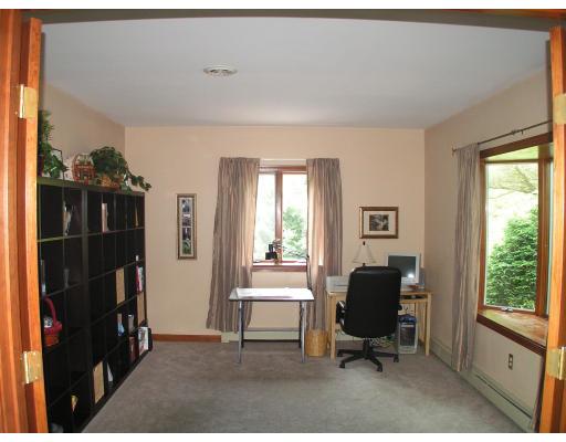 6 Eastbrook Road Mansfield, MA 02048 - Photo 6 of 29 Gallery Image 6