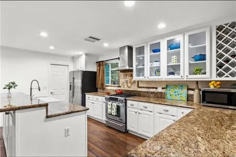$950,000 | 22719 Criswell Street, West Hills, CA 91307