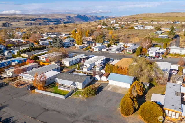 $209,900 | 726 East Main Avenue, Unit 24/25, Soap Lake, WA 98851