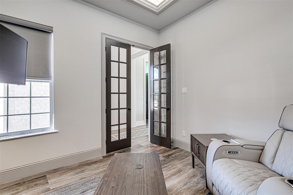 13924 East Riviera Drive Fort Worth, TX 76028 - Photo 4 of 38 a view of a livingroom with a couch