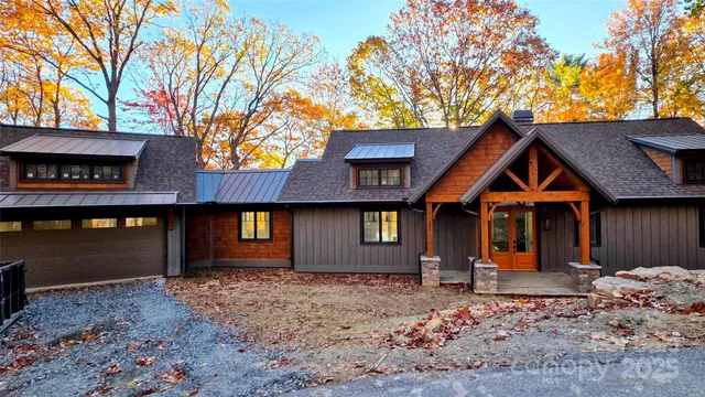 $2,429,000 | 305 Easy Springs Road, Sapphire, NC 28774