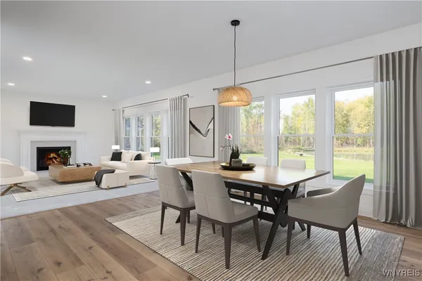 $779,900 | 5693 Dorothy Circle, Clarence, NY 14032