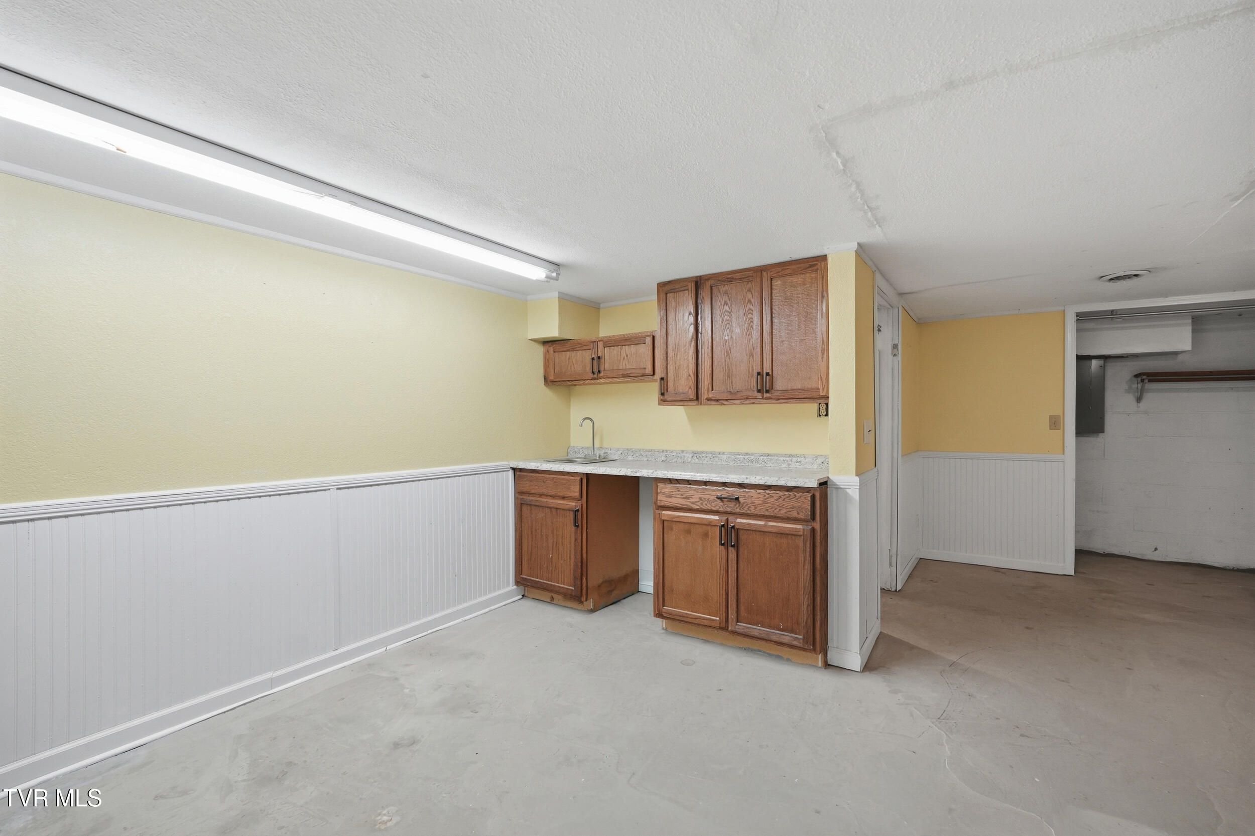 8439 Pendleton Road Wise, VA 24293 - Photo 39 of 54 BONUS ROOM