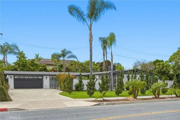 $999,999 | 221 South Gilbert Street, Anaheim, CA 92804