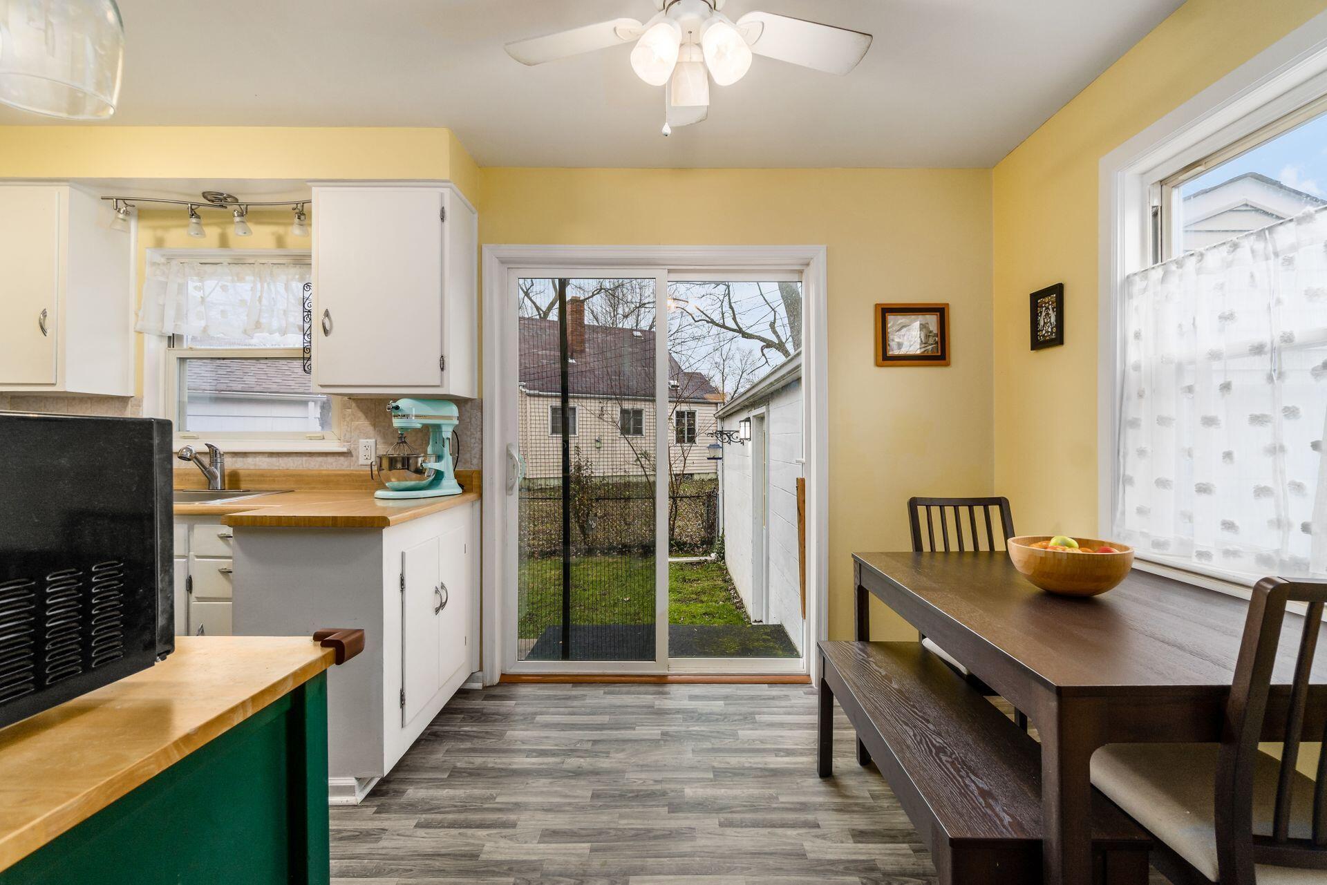 3114 Karl Road Columbus, OH 43224 - Photo 21 of 50 Kitchen