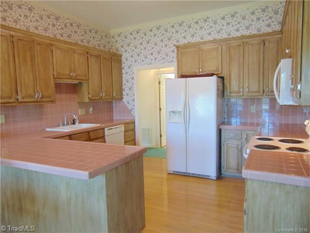 650 Waters Road Salisbury, NC 28146 - Photo 4 of 29 Gallery Image 4
