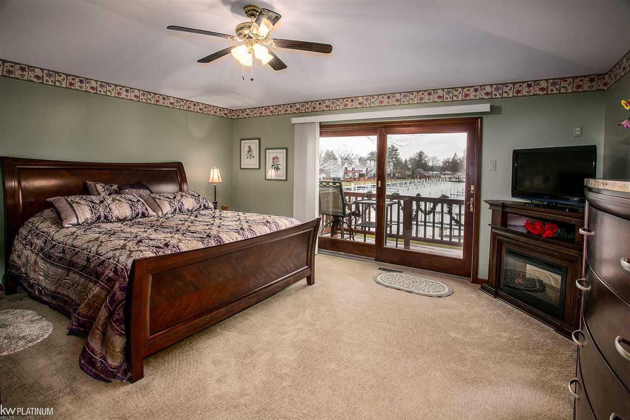 655 Pte Tremble Algonac, MI 48001 - Photo 19 of 39 Vaulted Ceiling