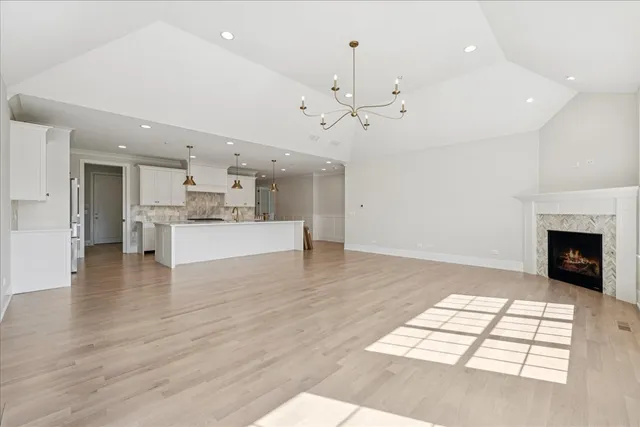 $1,199,900 | 1068 Livingston (lot 1) Avenue, Highland Park, IL 60035